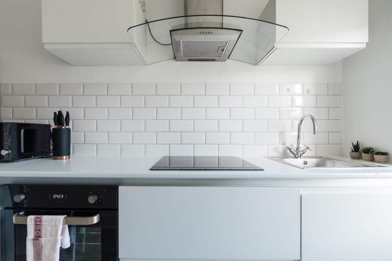 Ferienwohnung Stunning & Stylish 2 Bed Flat In West London Exterior foto